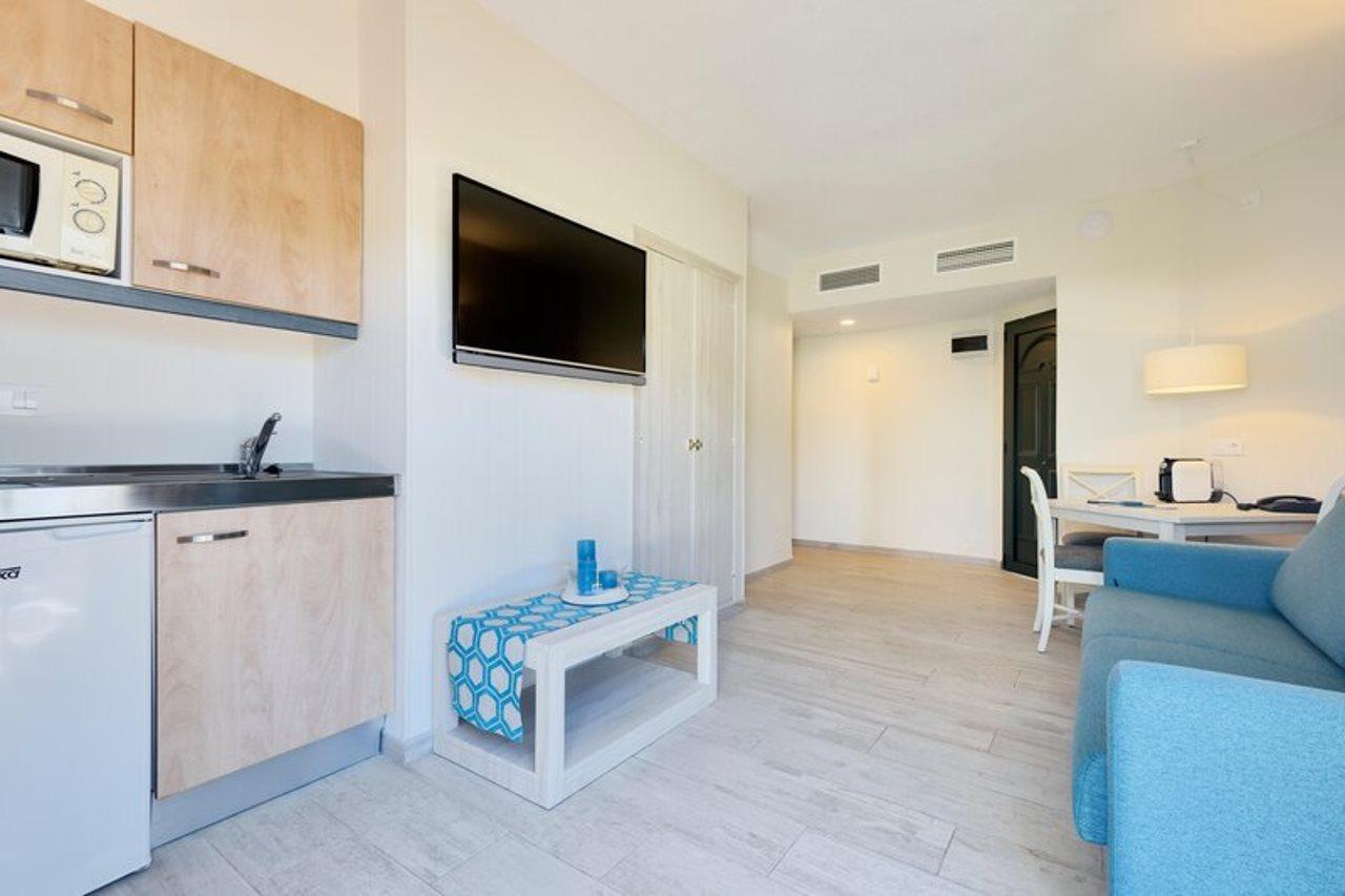 קאלאן בוש Marinda Garden Aparthotel מראה חיצוני תמונה